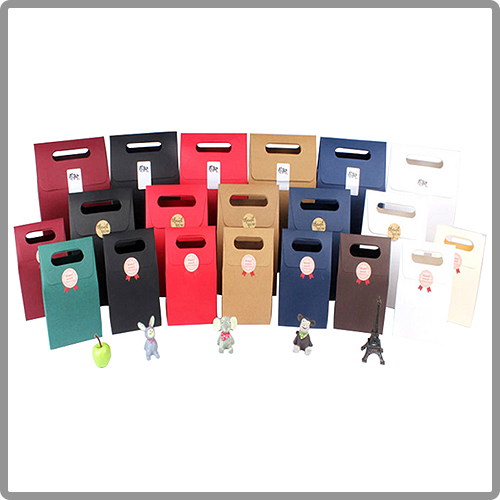 Trade-Show-Promo-Items-Paper-Bags